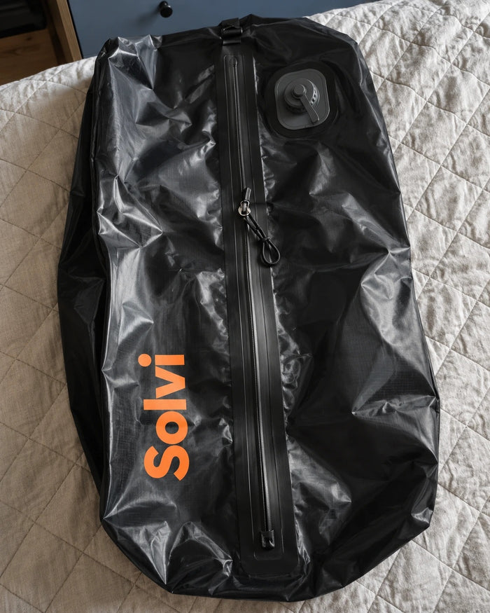 Solvi ClickVac travel compression bag in black ripstop